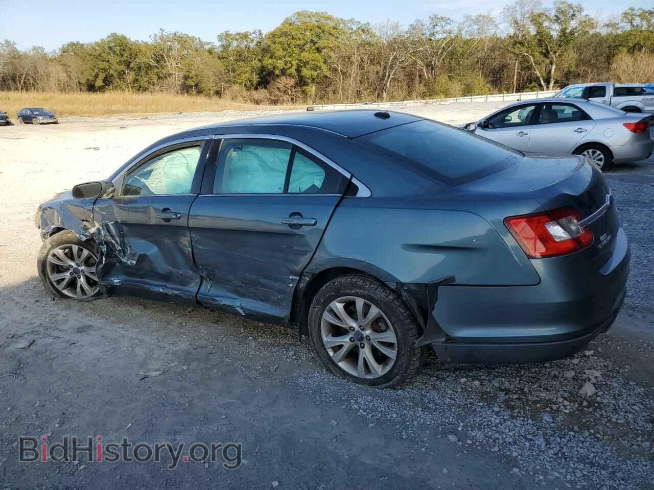 2010 FORD TAURUS - VIN: 1FAHP2EW2AG111168 - Фото 2