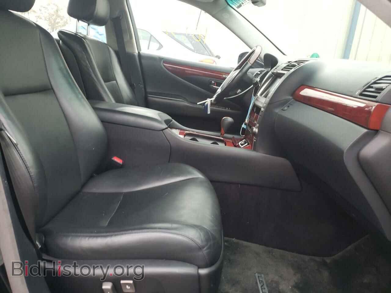 2008 LEXUS LS460 - VIN: JTHGL46F485032312 - Photo 5