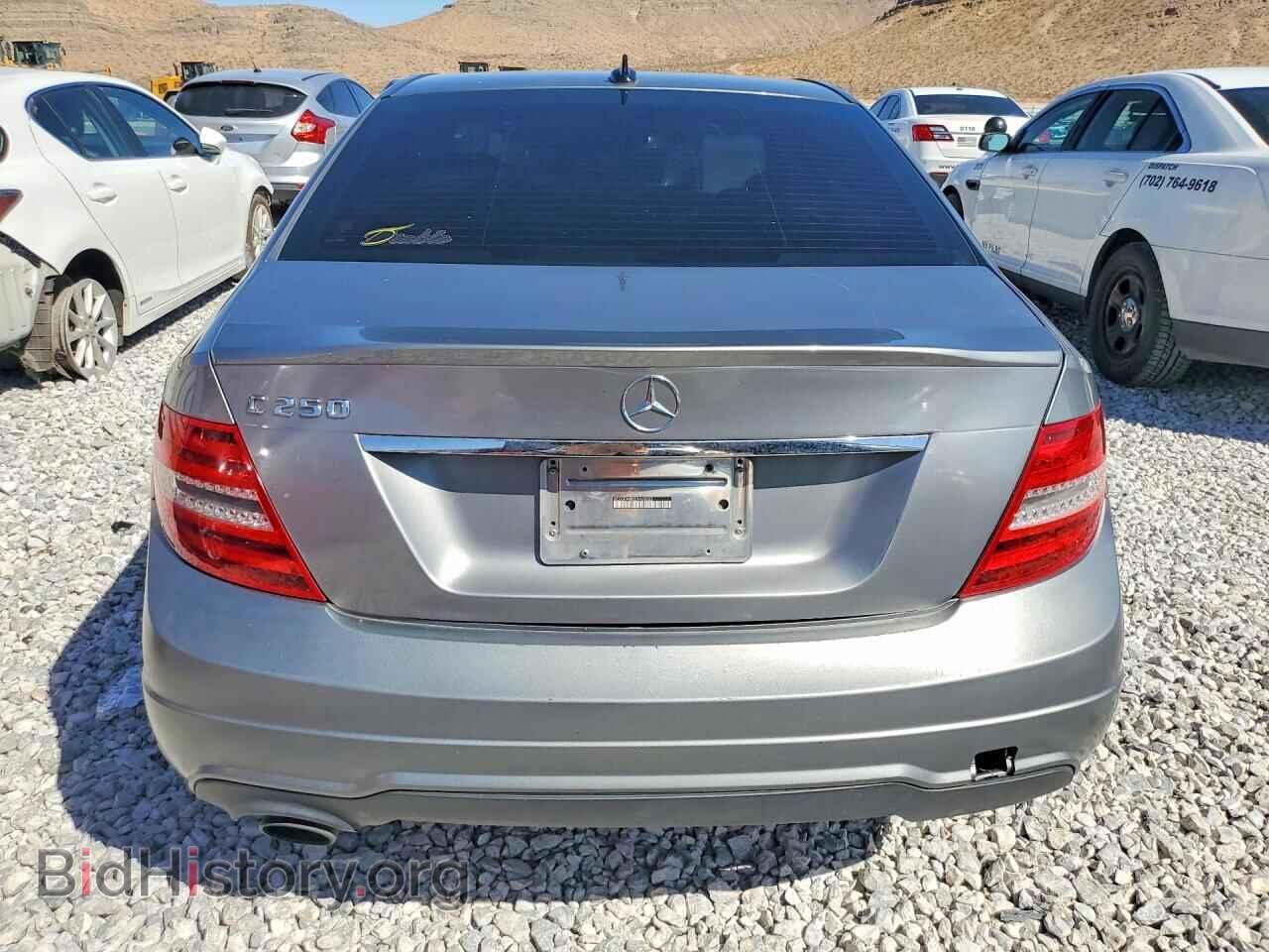 2014 MERCEDES-BENZ C-CLASS - VIN: WDDGF4HB0EA968035 - Фото 6