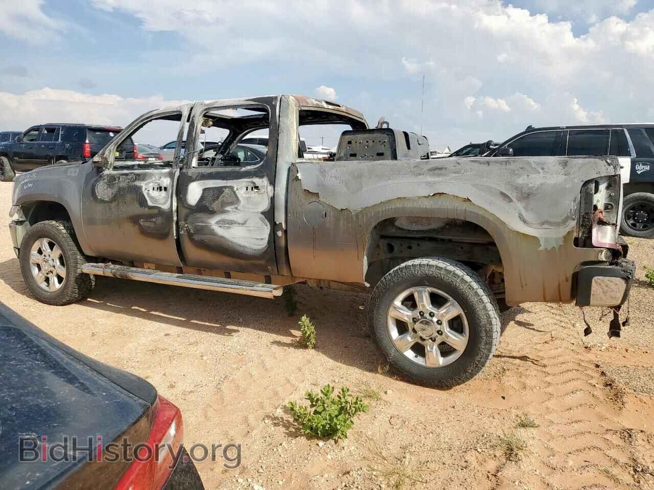 2013 GMC SIERRA - VIN: 1GT125E87DF169848 - Фото 2