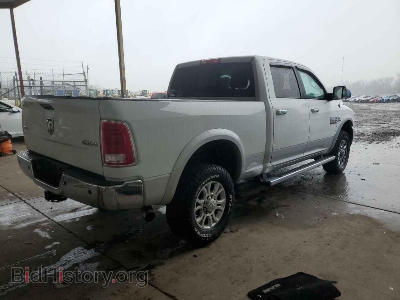 2015 RAM 2500 - VIN: 3C6UR5FL5FG670306 - Фото 3