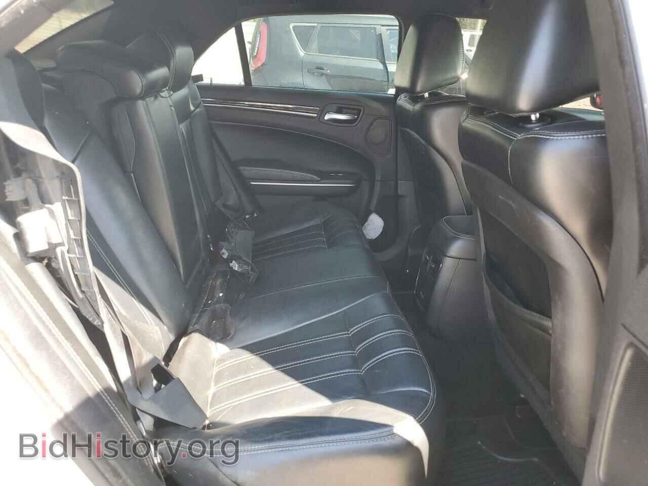 2017 CHRYSLER 300 - VIN: 2C3CCAGGXHH544434 - Фото 10