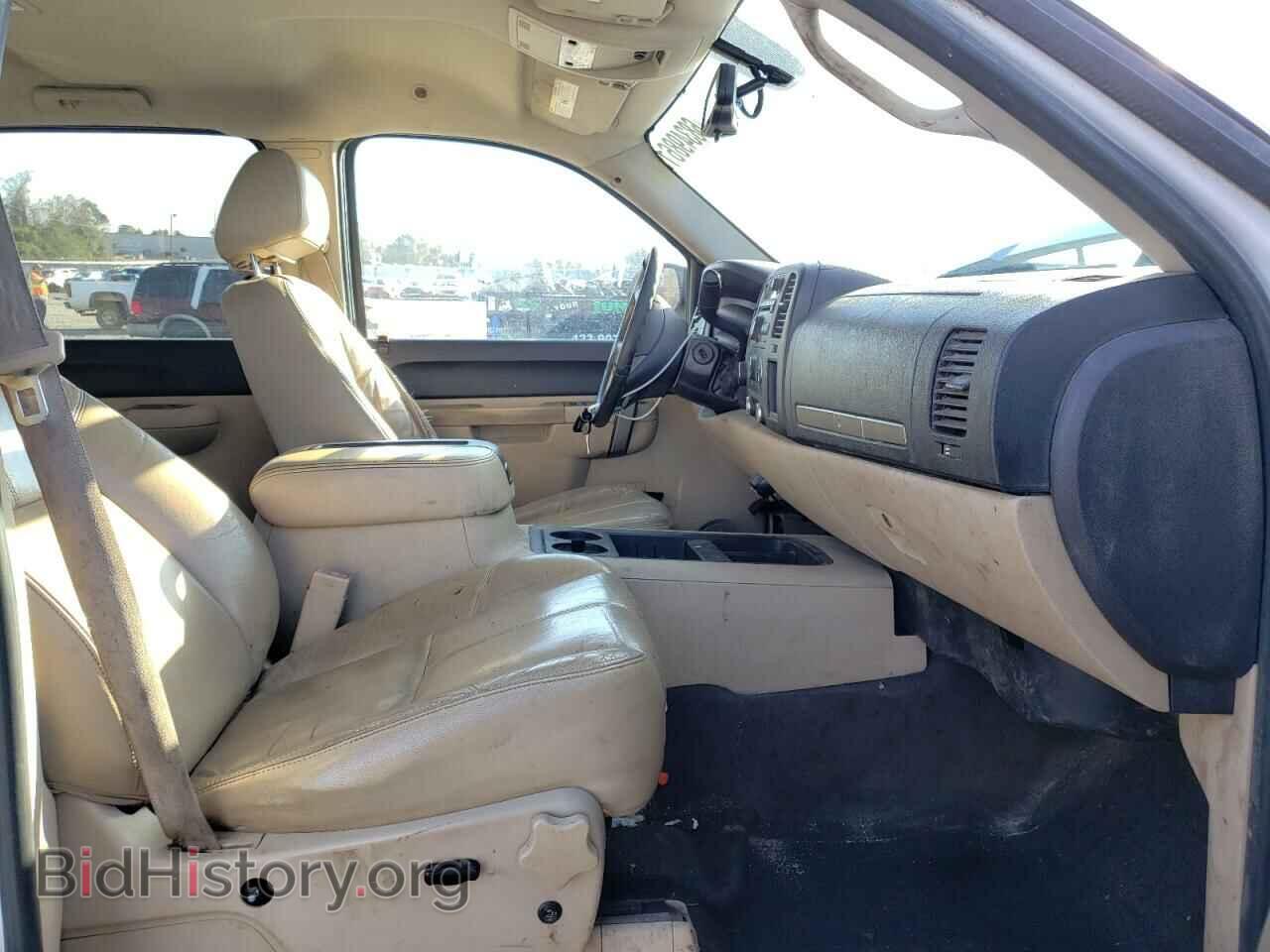 2011 CHEVROLET SILVERADO - VIN: 3GCPKSE36BG217400 - Фото 5