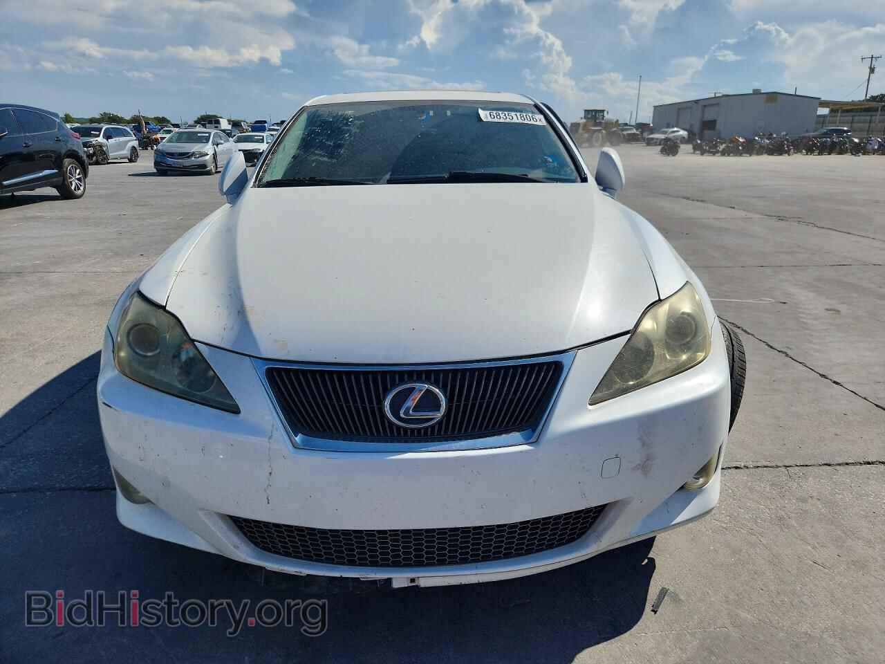 2007 LEXUS IS - VIN: JTHBE262X75011985 - Photo 5