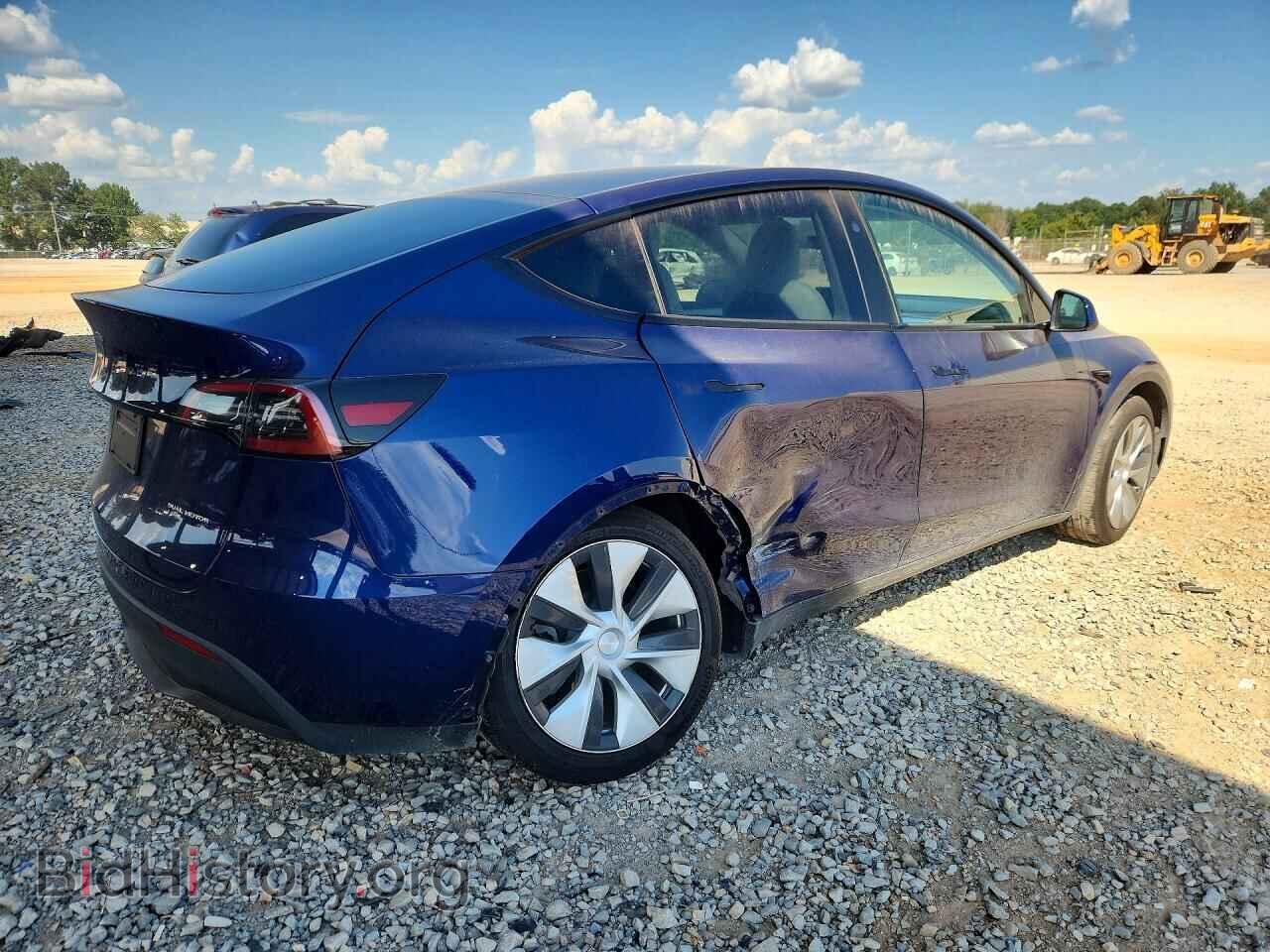 2023 TESLA MODEL Y - VIN: 7SAYGDEEXPF799701 - Photo 3