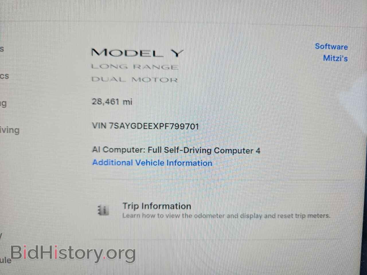 2023 TESLA MODEL Y - VIN: 7SAYGDEEXPF799701 - Photo 9