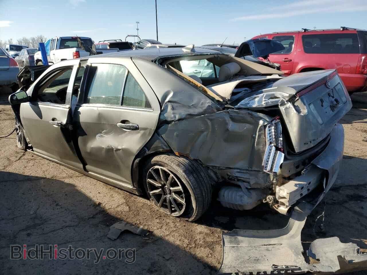 2010 CADILLAC STS - VIN: 1G6DU6EV9A0130943 - Фото 2