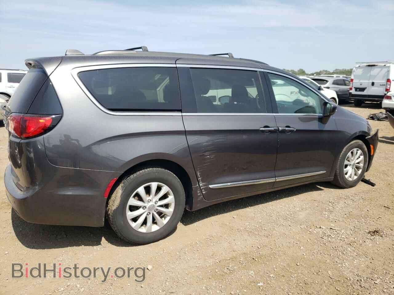 2017 CHRYSLER PACIFICA - VIN: 2C4RC1BG2HR734316 - Photo 3