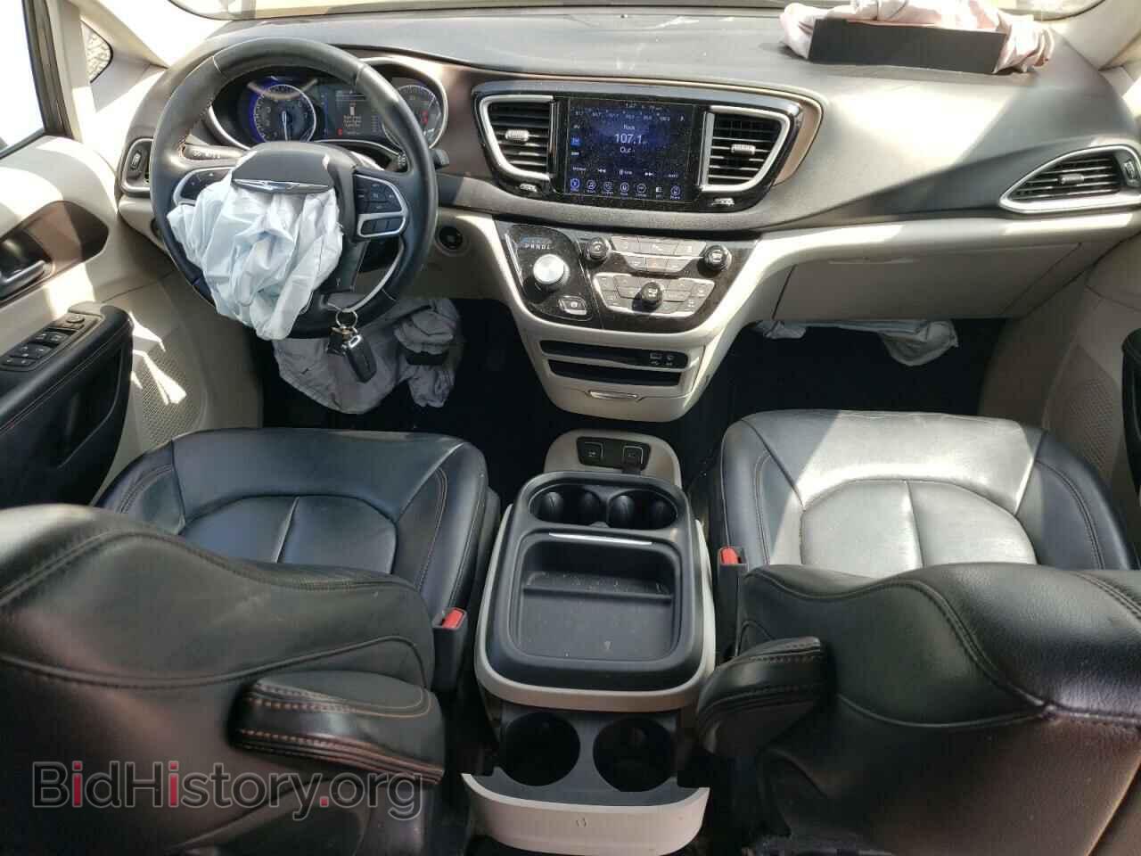 2017 CHRYSLER PACIFICA - VIN: 2C4RC1BG2HR734316 - Photo 8