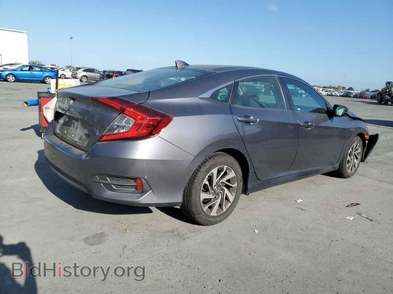 2017 HONDA CIVIC - VIN: 19XFC2F78HE213332 - Фото 3