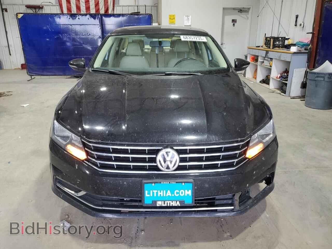 2017 VOLKSWAGEN PASSAT - VIN: 1VWBT7A37HC032548 - Фото 5