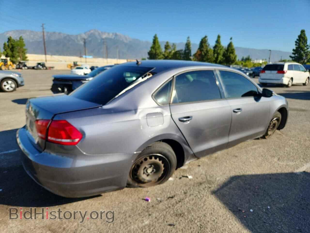 2012 VOLKSWAGEN PASSAT - VIN: 1VWAP7A38CC014746 - Photo 3