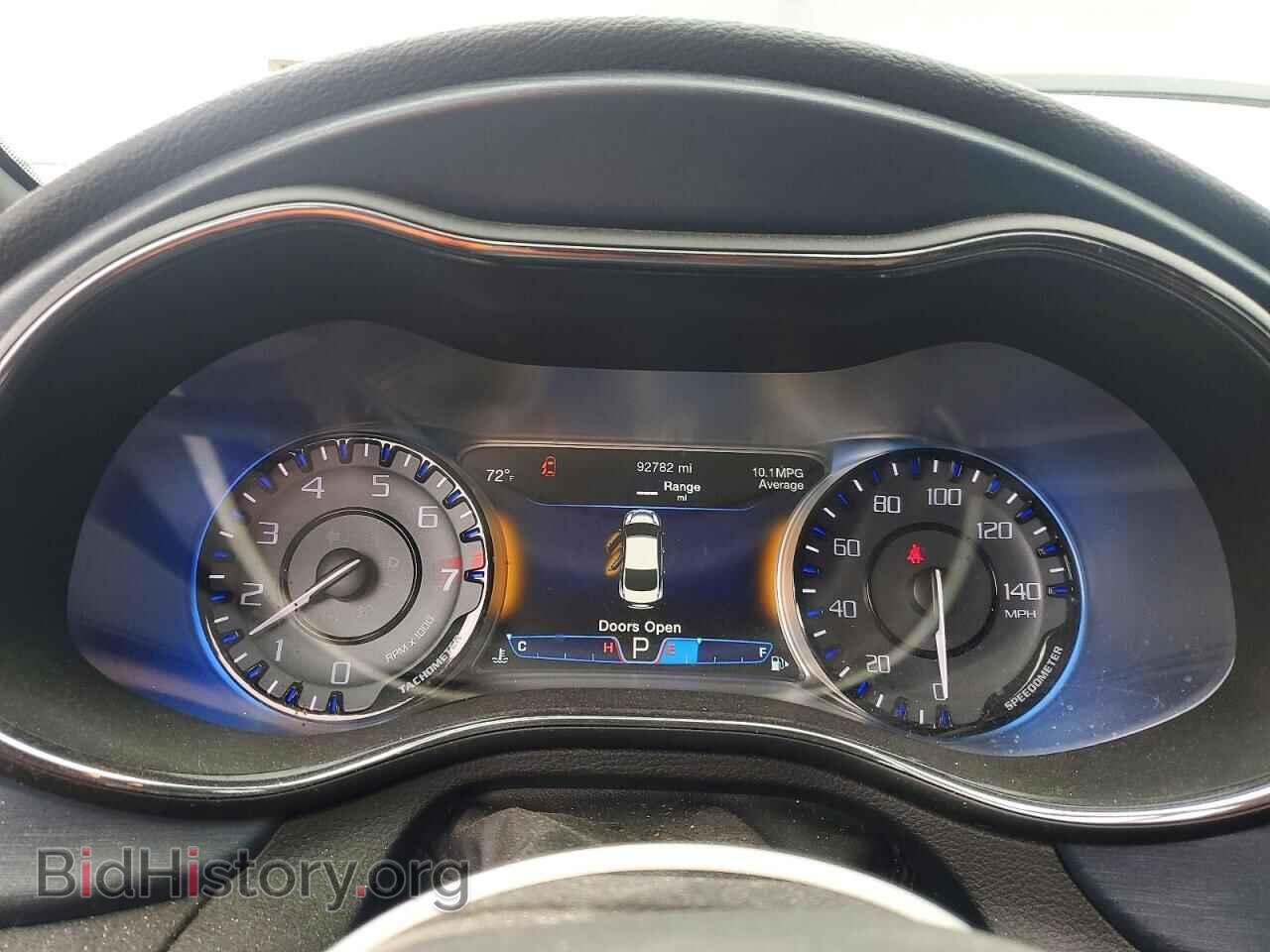 2016 CHRYSLER 200 - VIN: 1C3CCCDG2GN114564 - Фото 9