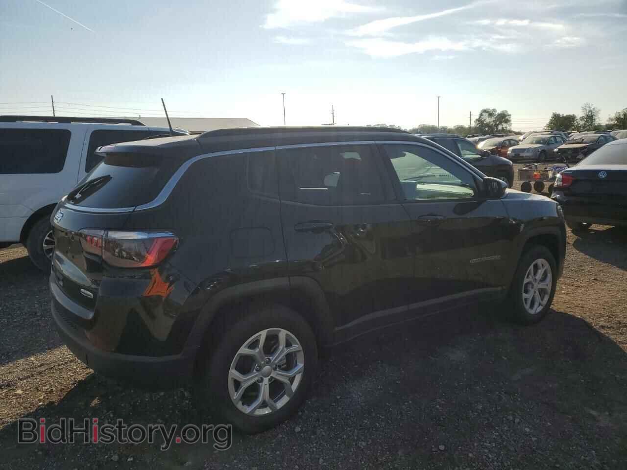 2024 JEEP COMPASS - VIN: 3C4NJDBN2RT124662 - Фото 3