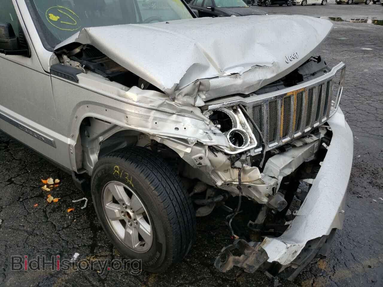 2011 JEEP LIBERTY - VIN: 1J4PN2GK4BW592564 - Фото 9