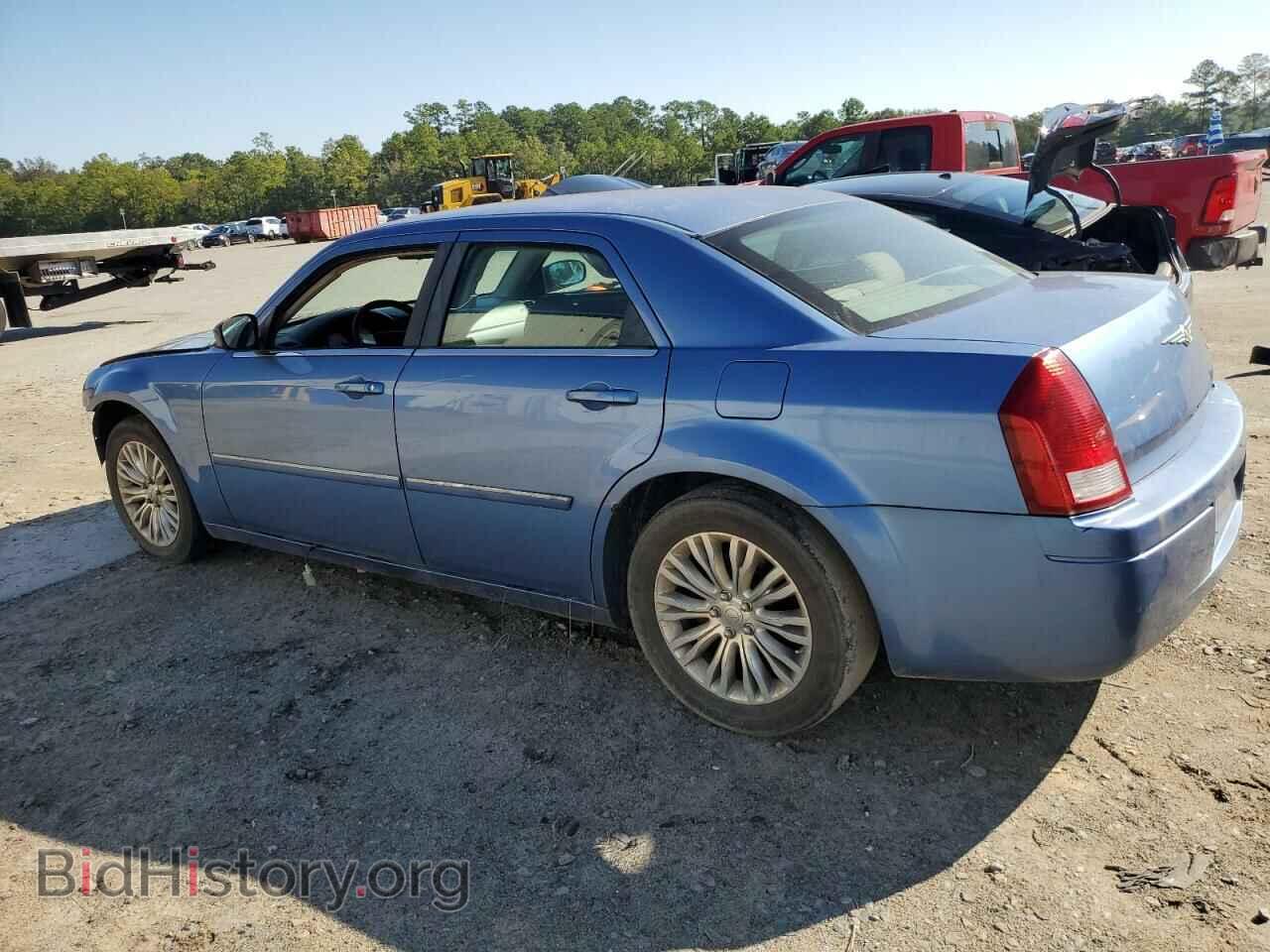 2007 CHRYSLER 300 - VIN: 2C3KA43R87H711091 - Фото 2