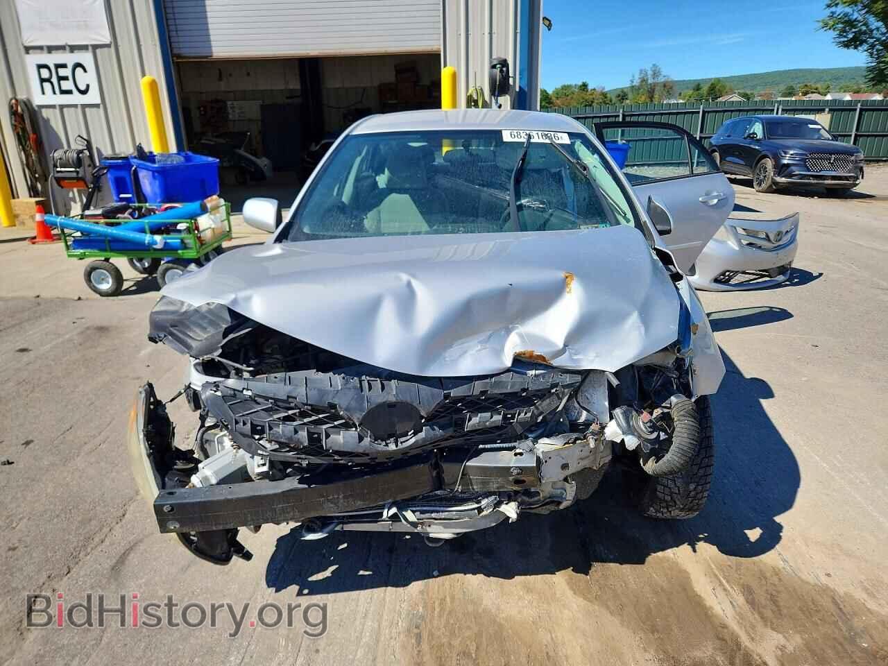 2011 TOYOTA COROLLA - VIN: 2T1BU4EE6BC675031 - Photo 5