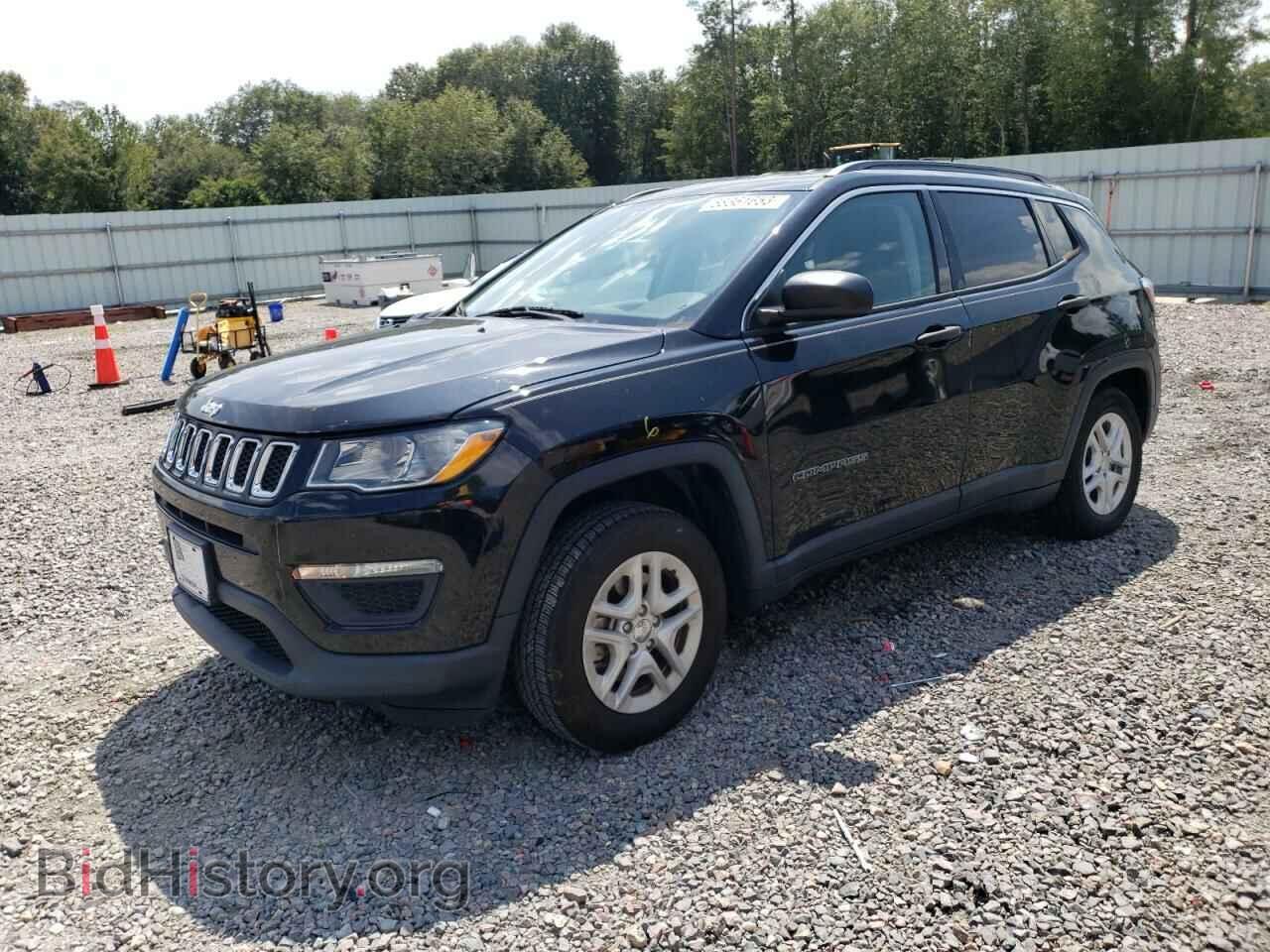 Photo 3C4NJCABXKT743775 - JEEP COMPASS 2019