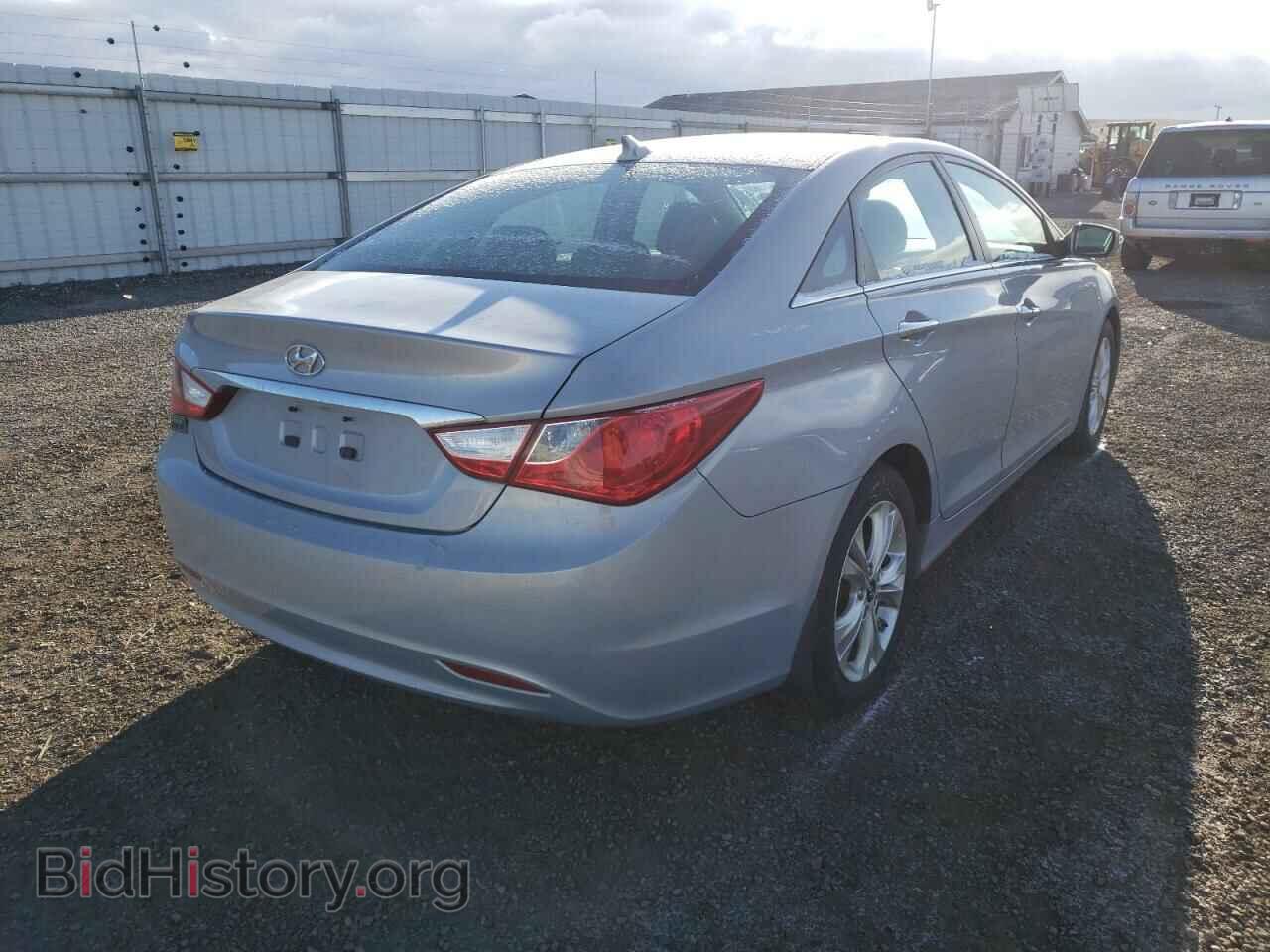 2011 HYUNDAI SONATA - VIN: 5NPEC4AC4BH168551 - Фото 4
