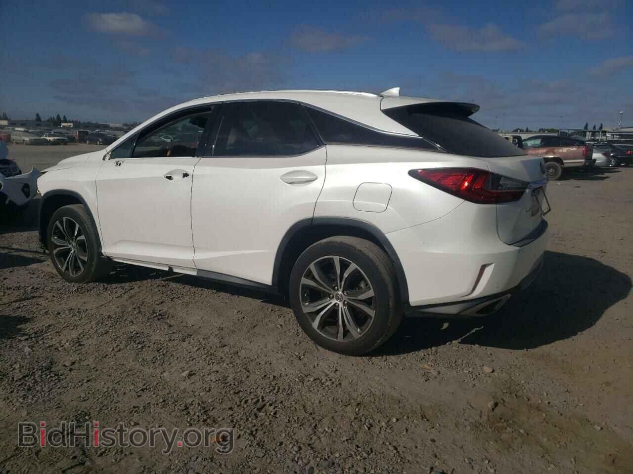 2017 LEXUS RX350 - VIN: 2T2ZZMCA6HC056627 - Фото 2