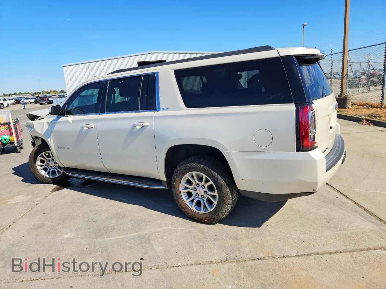 2015 GMC YUKON - VIN: 1GKS2HKC7FR687995 - Фото 2