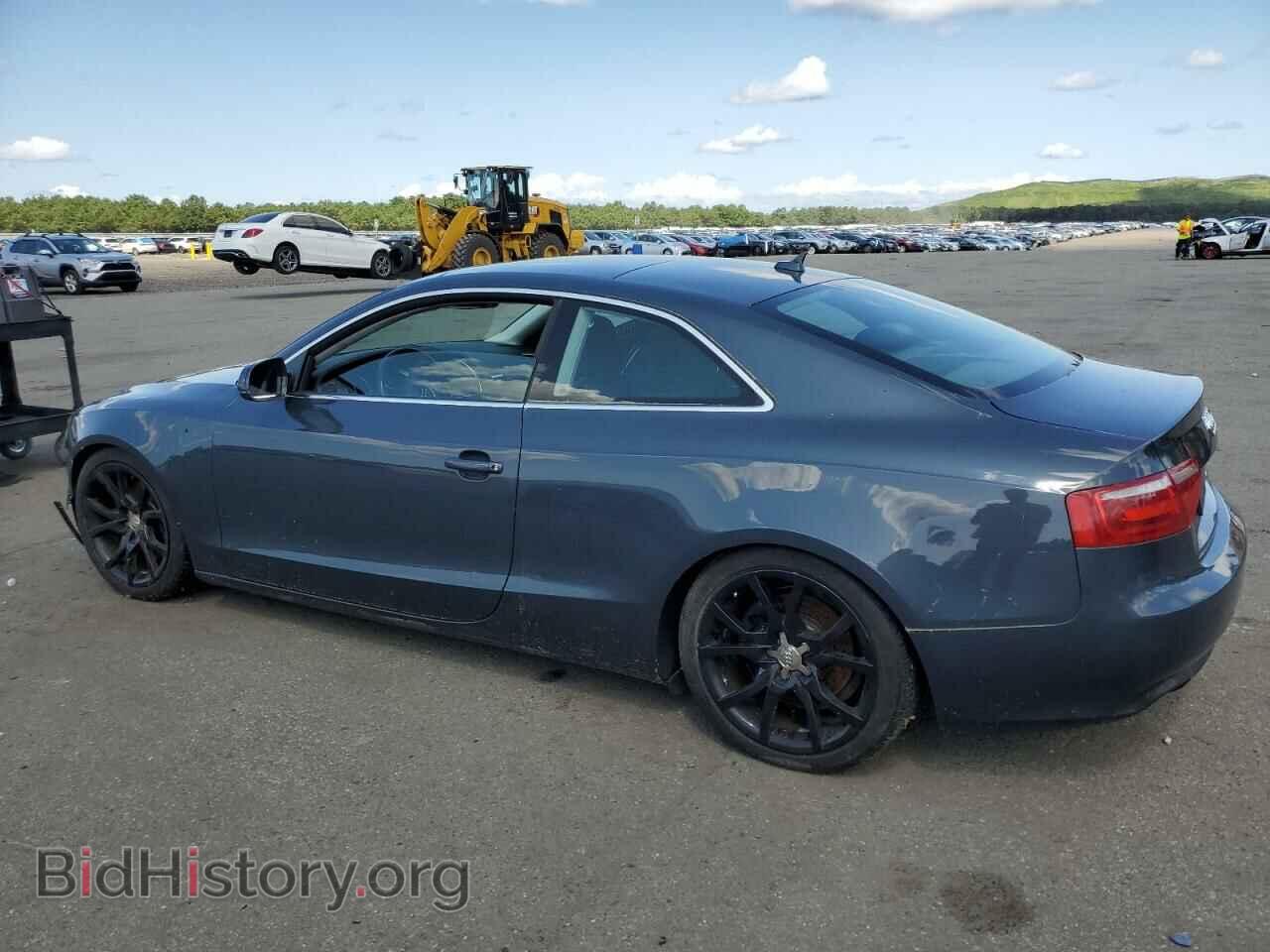 2010 AUDI A5 - VIN: WAUCFAFR9AA037290 - Photo 2