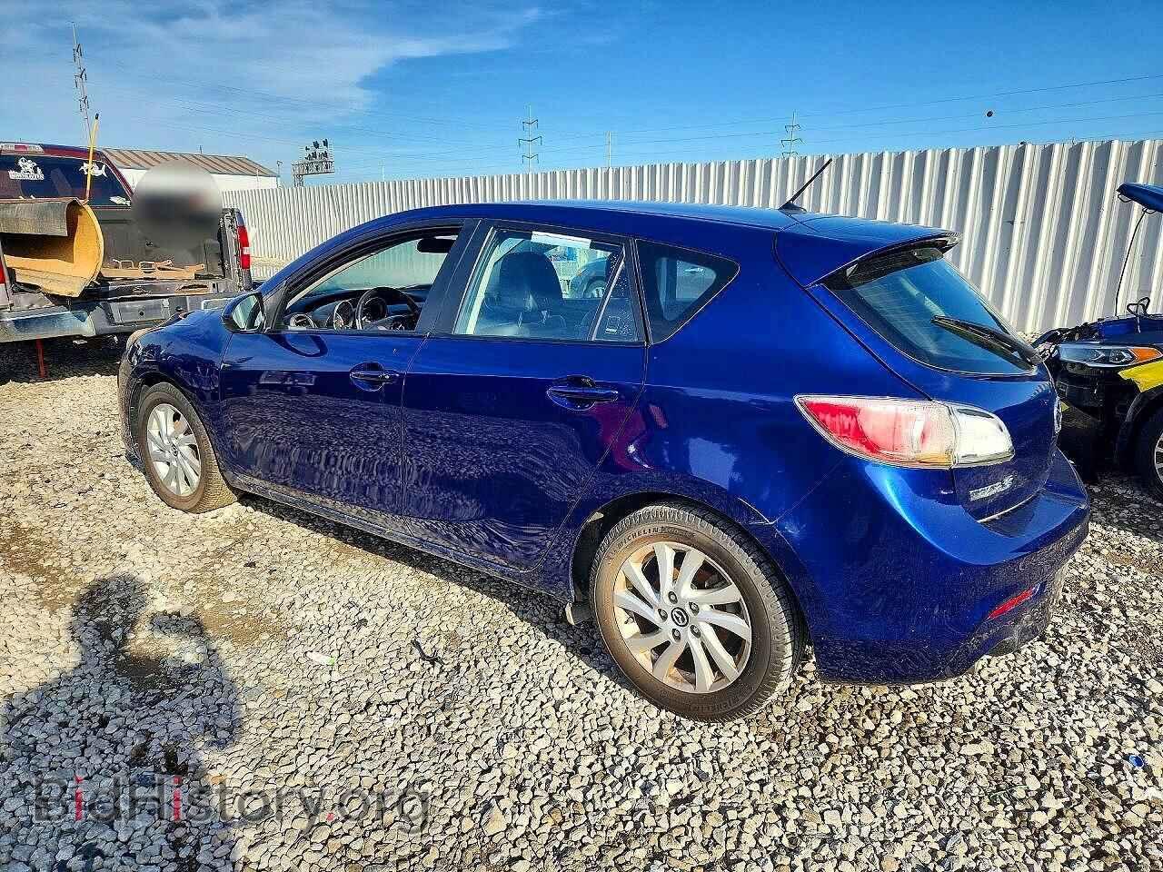 2013 MAZDA 3 - VIN: JM1BL1M76D1752492 - Photo 2
