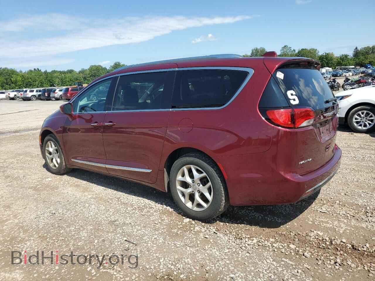 2017 CHRYSLER PACIFICA - VIN: 2C4RC1EG4HR584740 - Photo 2
