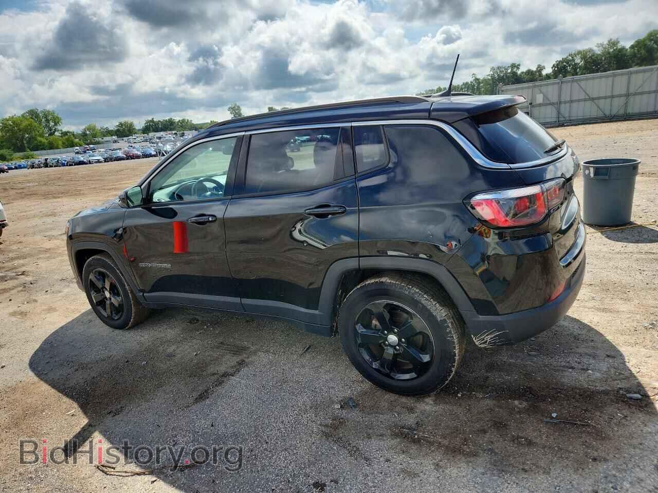 2018 JEEP COMPASS - VIN: 3C4NJCBB7JT193920 - Photo 2