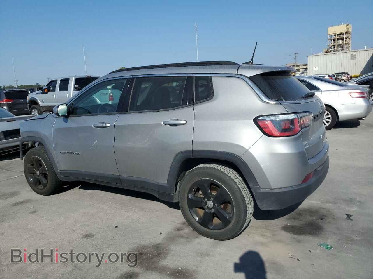 2018 JEEP COMPASS - VIN: 3C4NJCBB0JT137530 - Фото 2