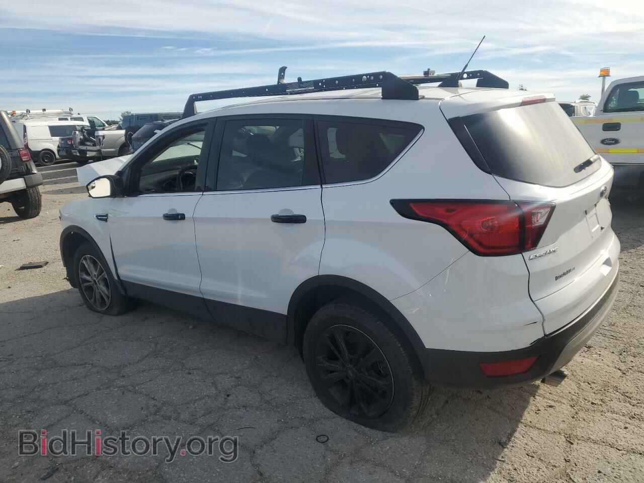 2019 FORD ESCAPE - VIN: 1FMCU0GD5KUC36807 - Фото 2
