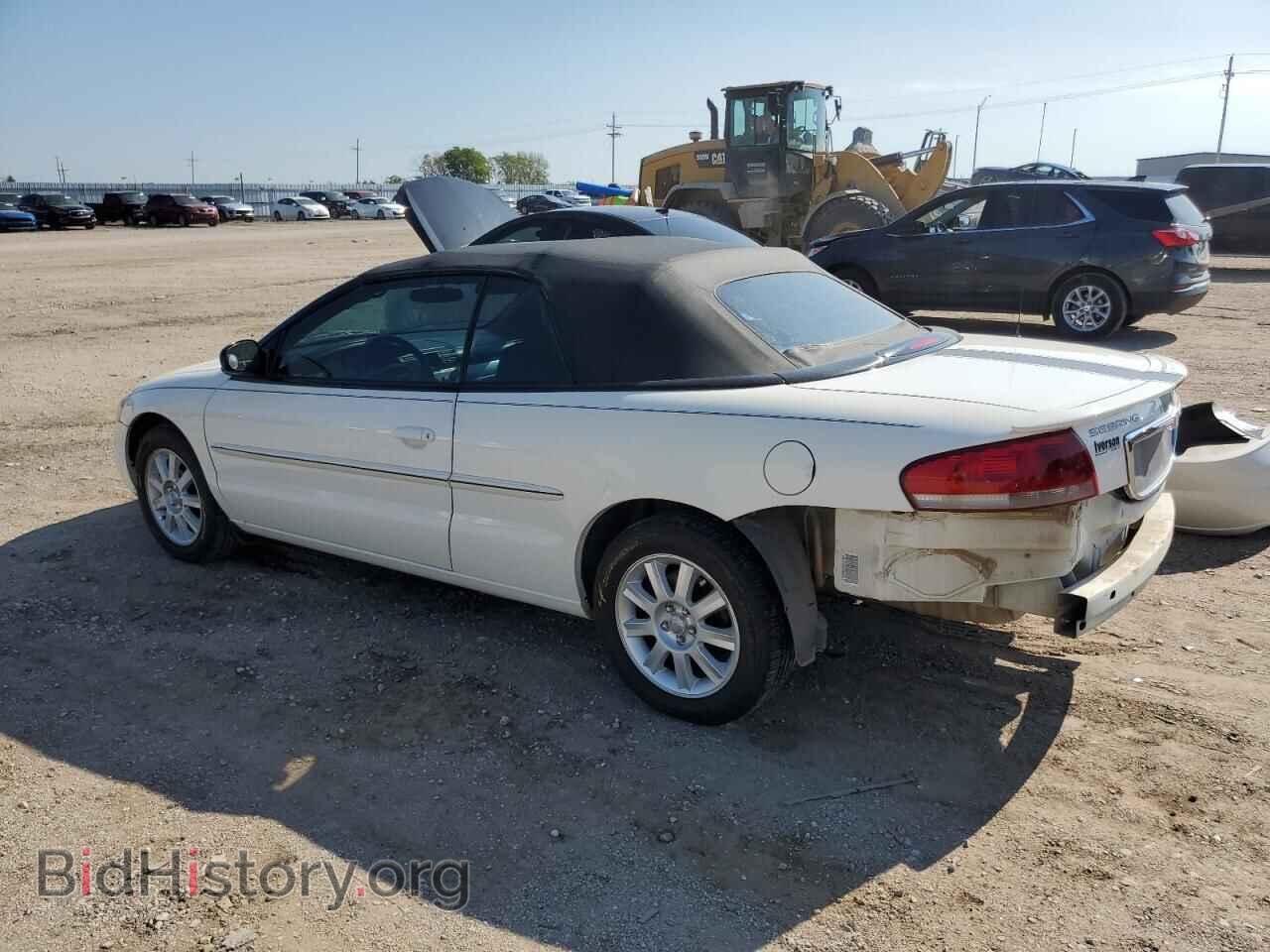 2005 CHRYSLER SEBRING - VIN: 1C3EL75RX5N666617 - Фото 2