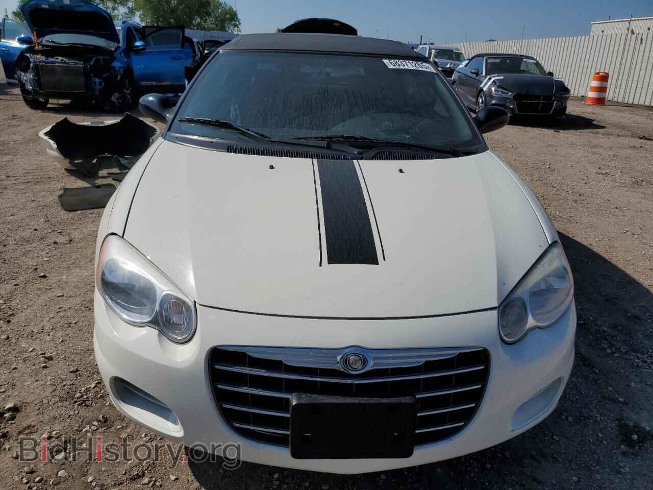 2005 CHRYSLER SEBRING - VIN: 1C3EL75RX5N666617 - Фото 5