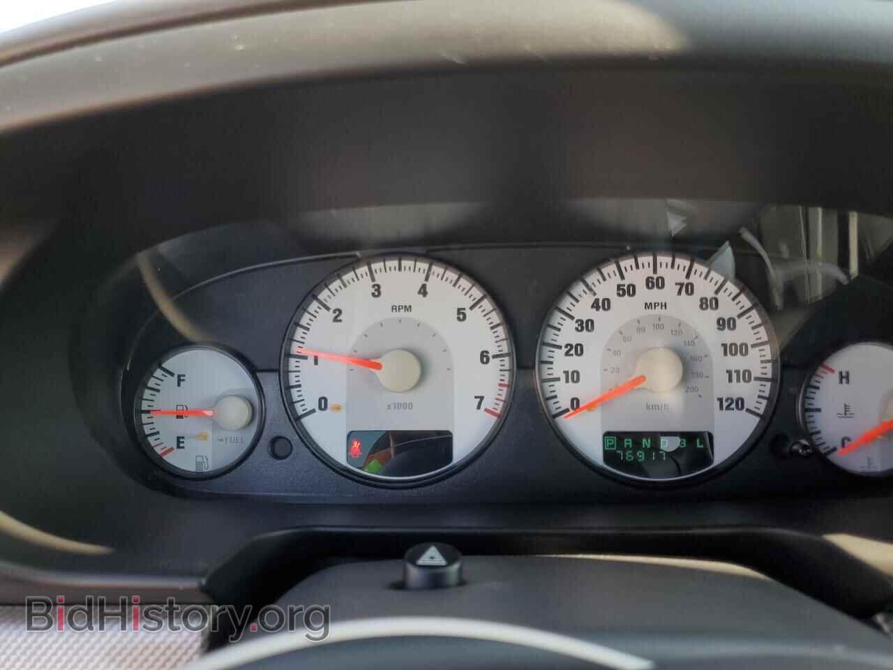 2005 CHRYSLER SEBRING - VIN: 1C3EL75RX5N666617 - Фото 9