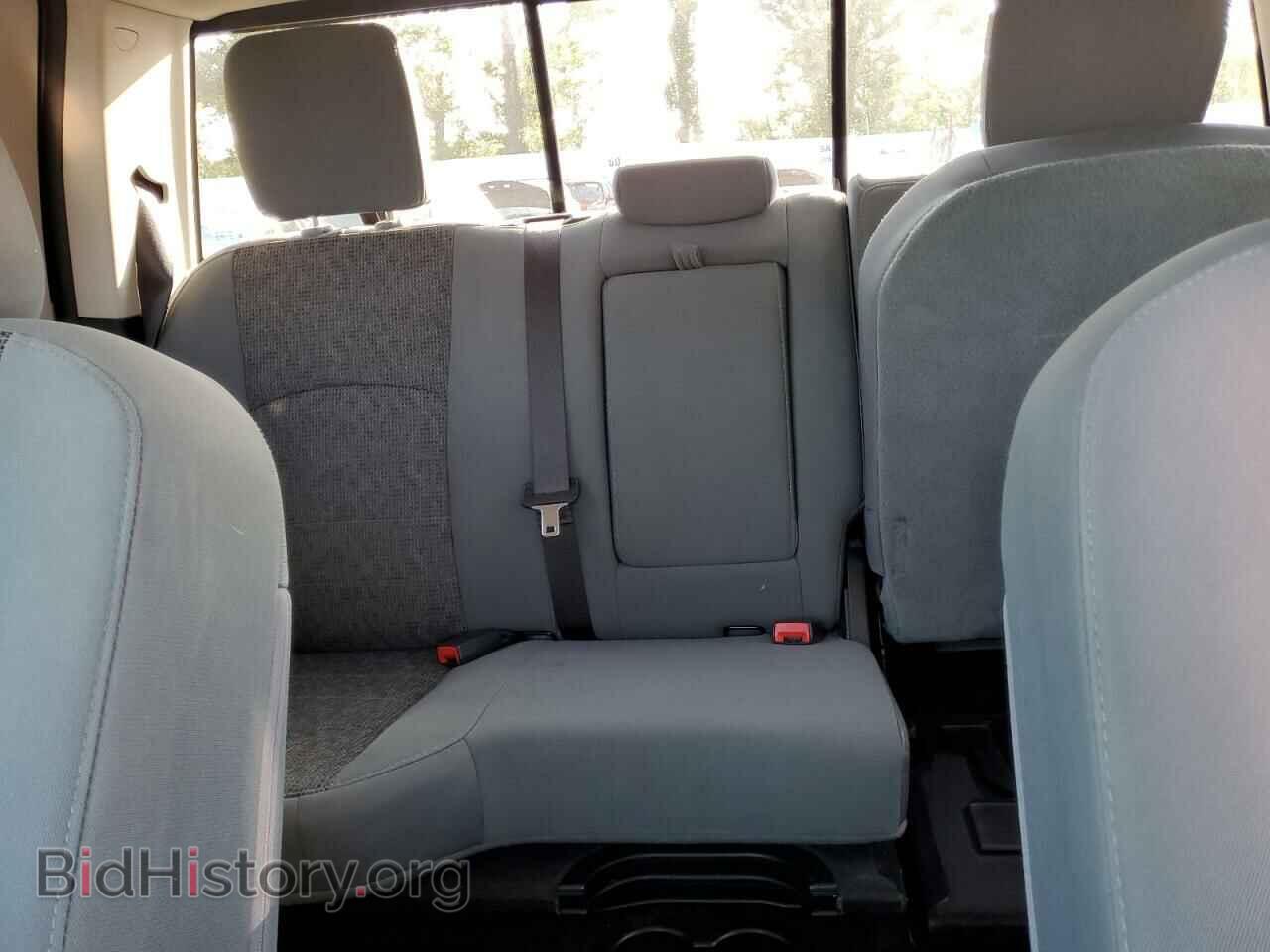 2016 RAM 1500 - VIN: 1C6RR7LT3GS292129 - Photo 10