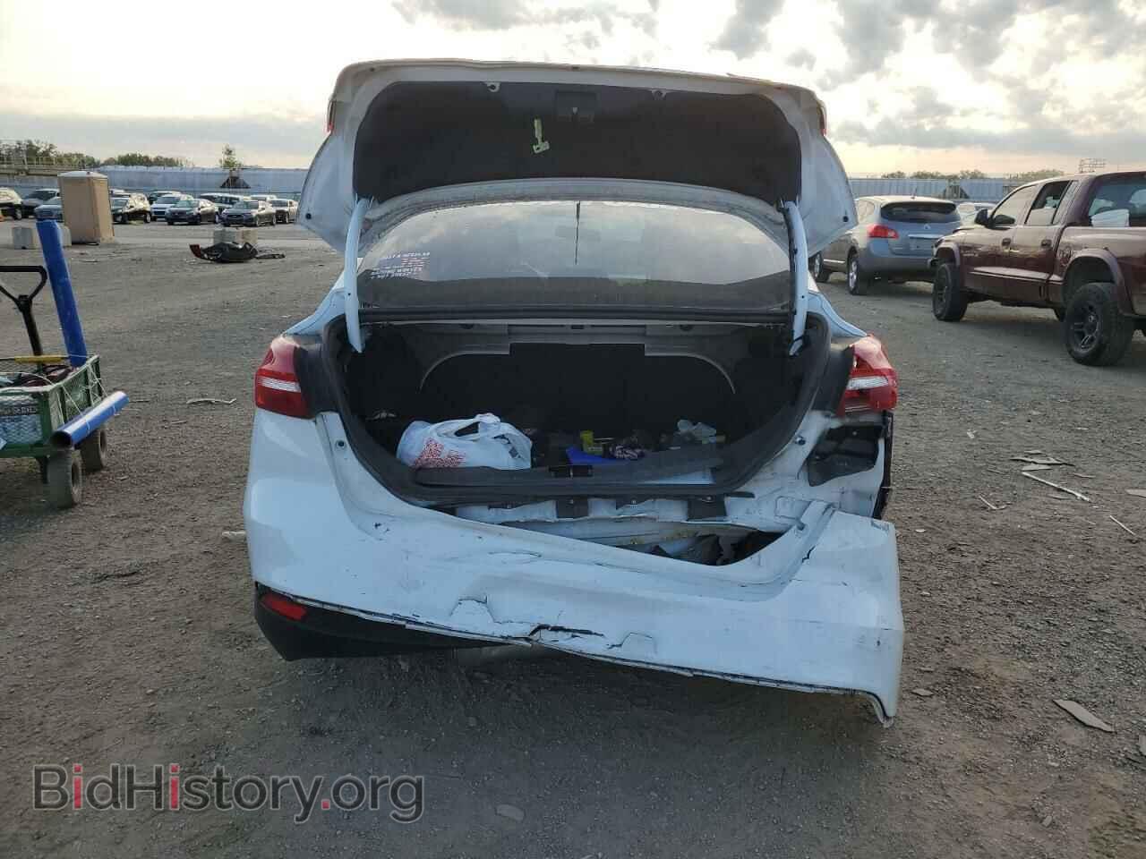 2017 FORD FOCUS - VIN: 1FADP3FE3HL284466 - Photo 6