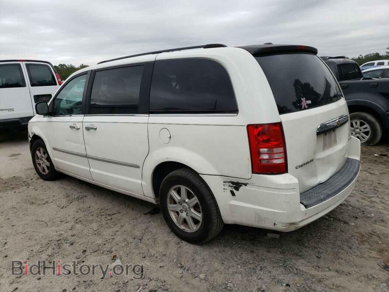2010 CHRYSLER MINIVAN - VIN: 2A4RR5D16AR308661 - Photo 2