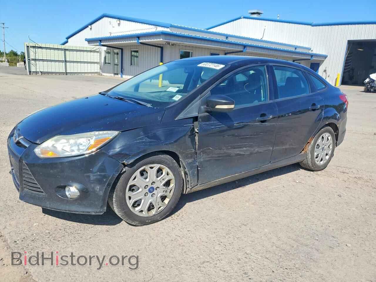Photo 1FAHP3F26CL426115 - FORD FOCUS 2012
