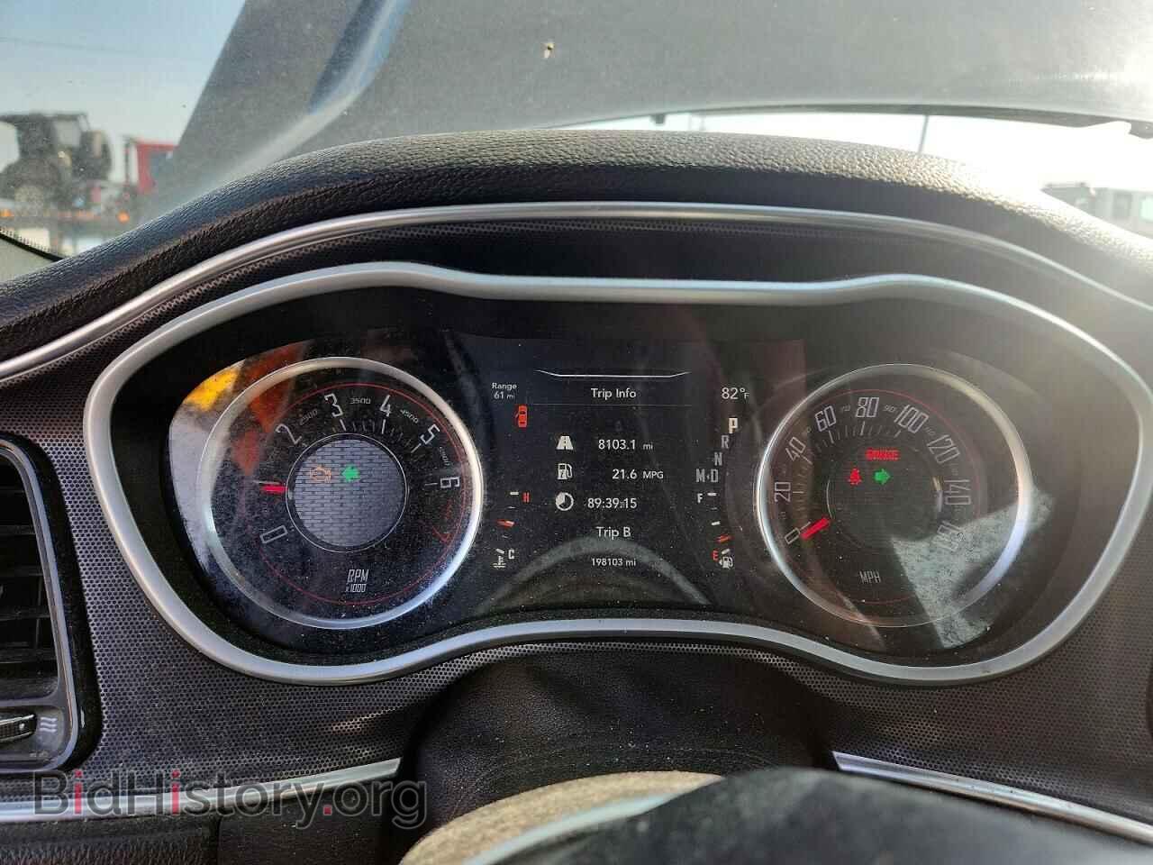 2017 DODGE CHALLENGER - VIN: 2C3CDZAG4HH640354 - Фото 9