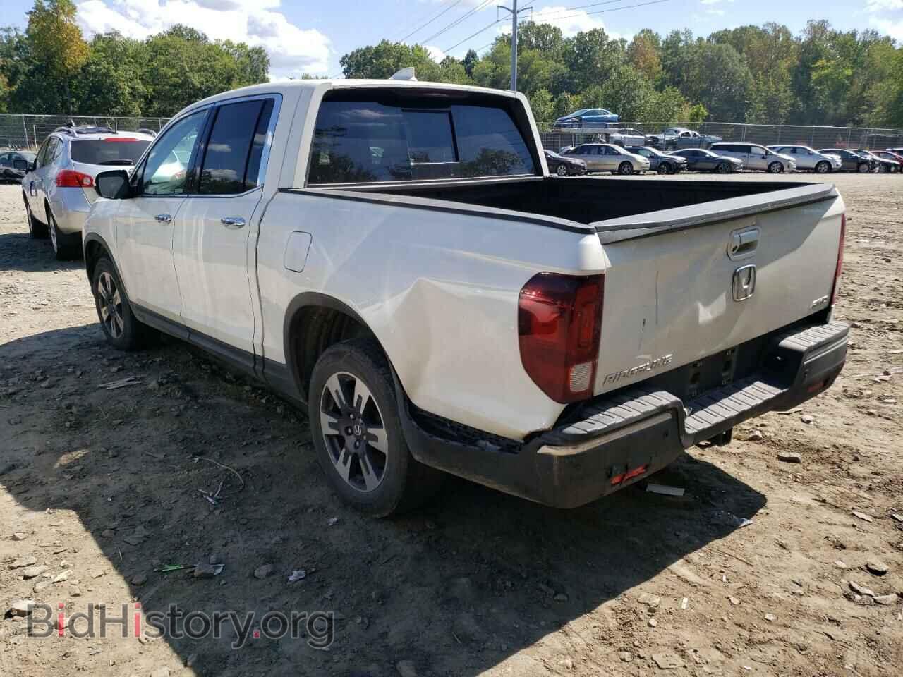 2018 HONDA RIDGELINE - VIN: 5FPYK3F79JB017361 - Фото 2