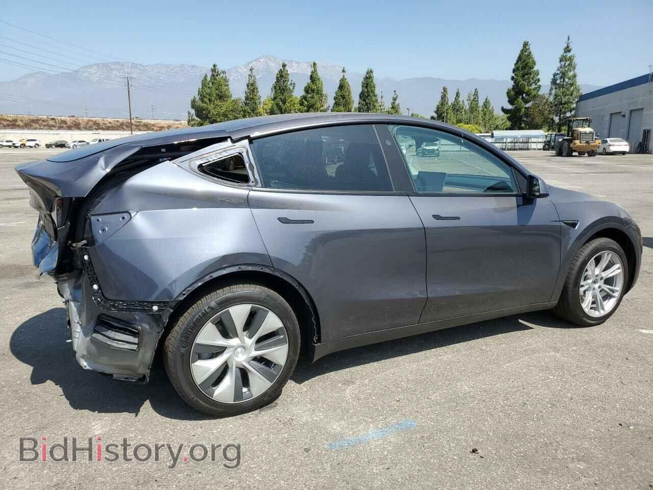 2023 TESLA MODEL Y - VIN: 7SAYGDED2PF979794 - Photo 3