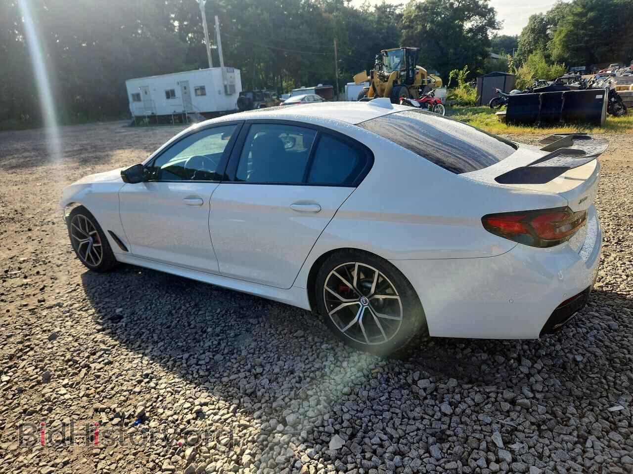 2023 BMW M5 - VIN: WBA13BK03PCM17963 - Photo 2