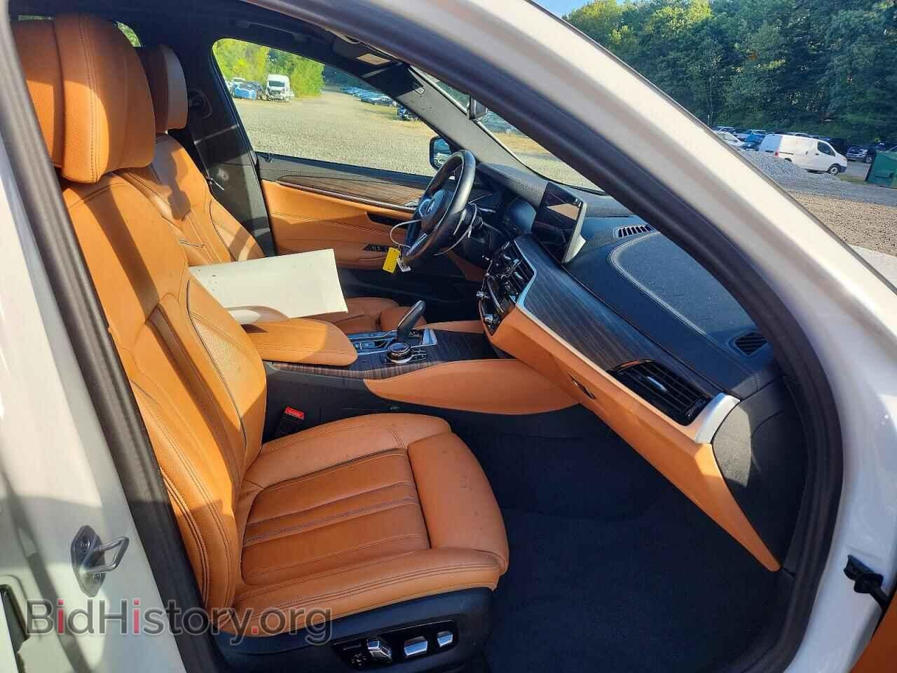 2023 BMW M5 - VIN: WBA13BK03PCM17963 - Photo 10