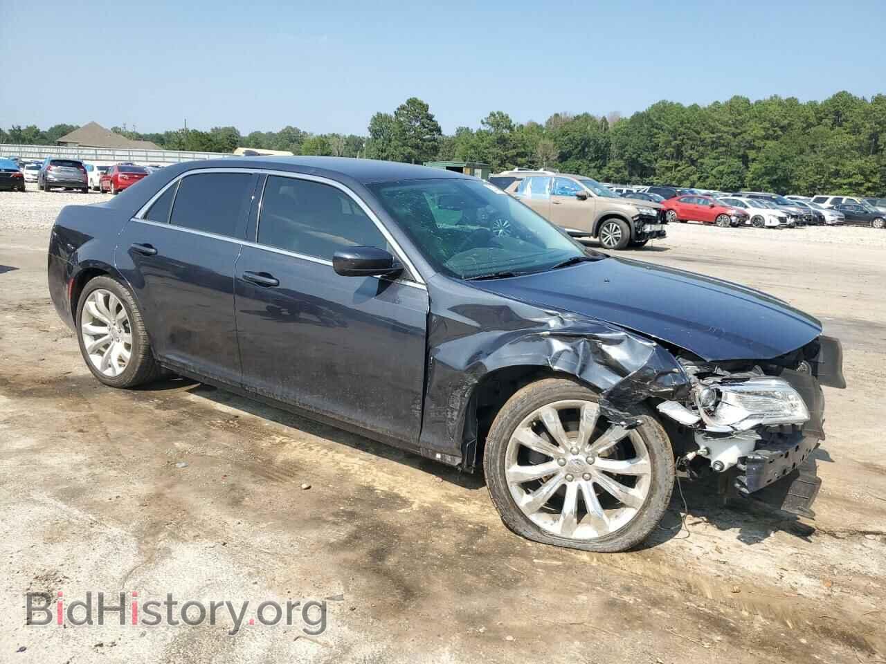 2018 CHRYSLER 300 - VIN: 2C3CCAAG6JH232366 - Фото 4