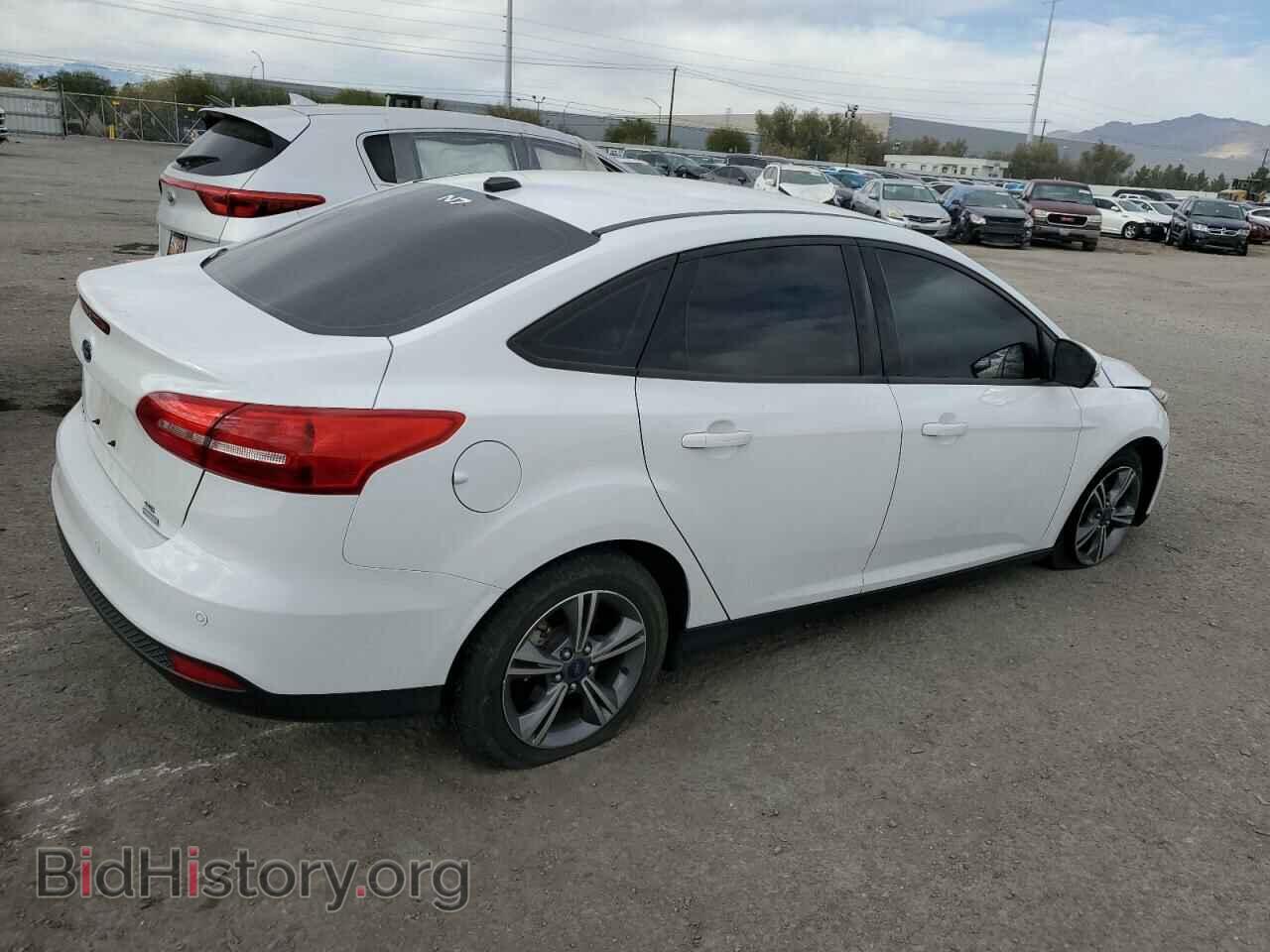 2016 FORD FOCUS - VIN: 1FADP3FE1GL374522 - Фото 3