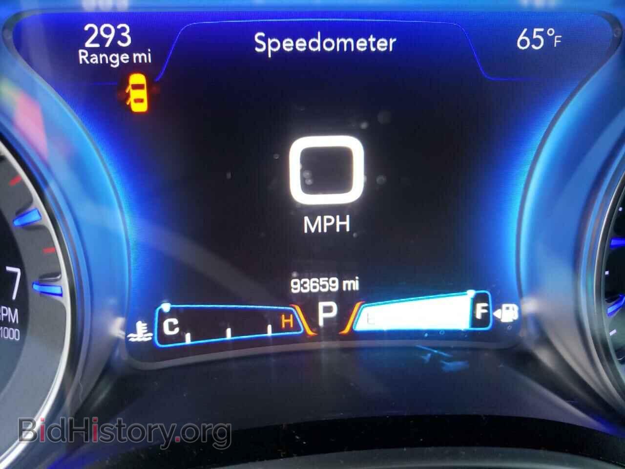 2015 CHRYSLER 300 - VIN: 2C3CCAAG1FH859676 - Фото 8