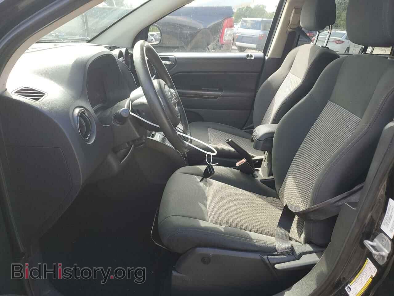 2012 JEEP COMPASS - VIN: 1C4NJDBB7CD588193 - Photo 7