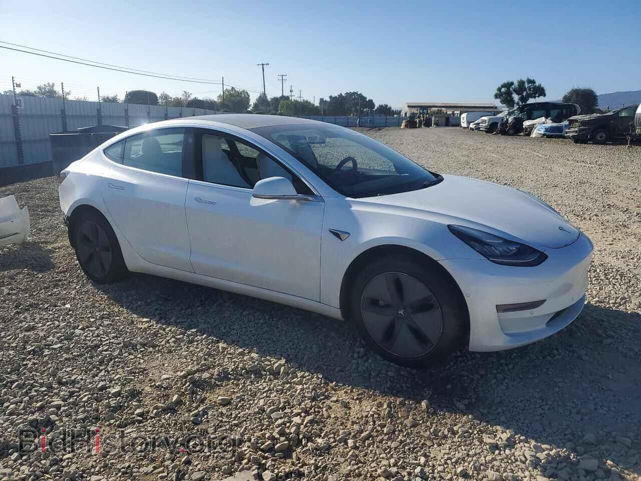2020 TESLA MODEL 3 - VIN: 5YJ3E1EA2LF615256 - Photo 4