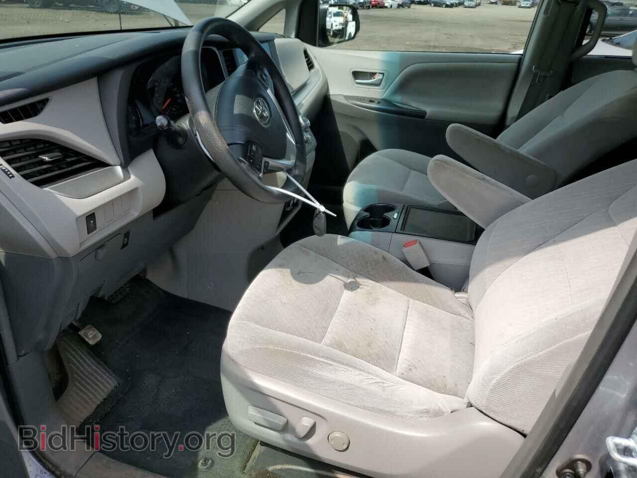 2017 TOYOTA All Models - VIN: 5TDJZ3DC1HS150580 - Фото 7