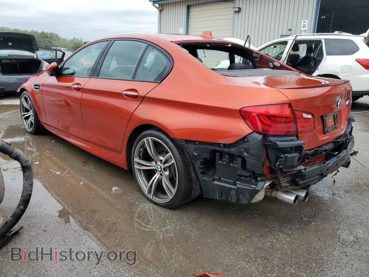 2013 BMW M5 - VIN: WBSFV9C50DC773152 - Фото 2